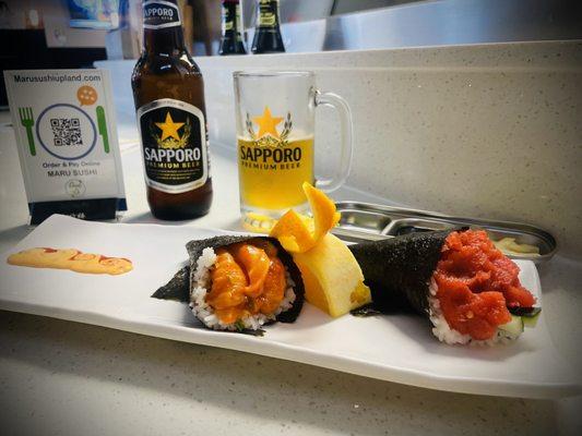 Amazing Salmon Hand Roll and Spicy Tuna Hand Roll!!