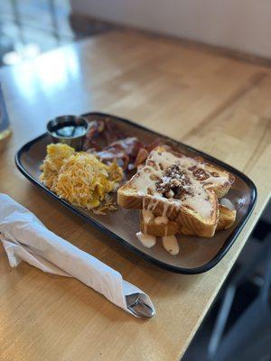 French Toast With Pecan Toppings