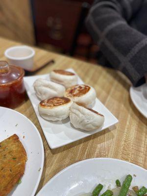 D12. Pan Fried BBQ Pork Bun (5pcs) /