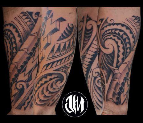 Large Polynesian tattoos are drawn on skin the day of the appointment. A consultation prior is necessary. Please visit in person. Aloha