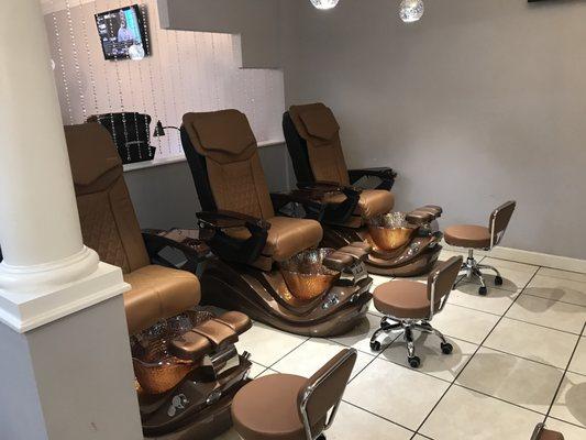 Pedicure area