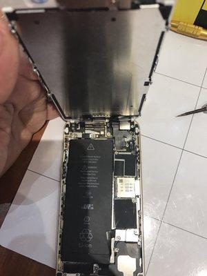 Iphone 6 lcd and charging port replacement