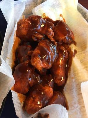 Boneless buffalo / honey bbq wings