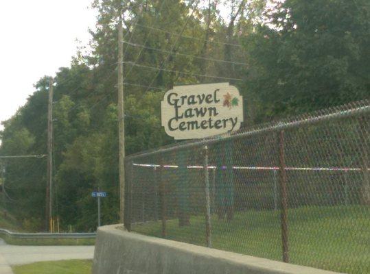 Gravel Lawn Cemetery