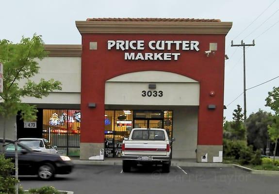 Price Cutter Market on Hurley Way and Morse Ave.