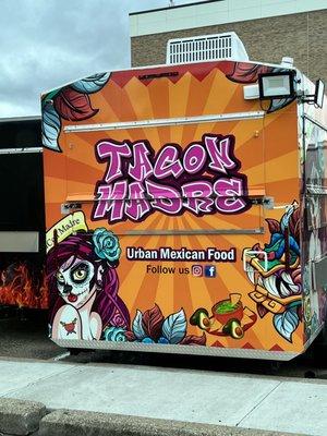 Tacon Madre food truck