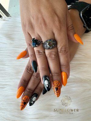 Halloween nail design