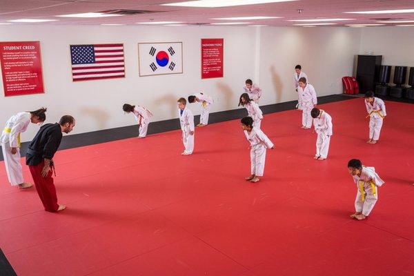 Achieve Taekwondo has as beautiful 2,000sq foot dojang.