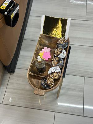 24k gold pedicure