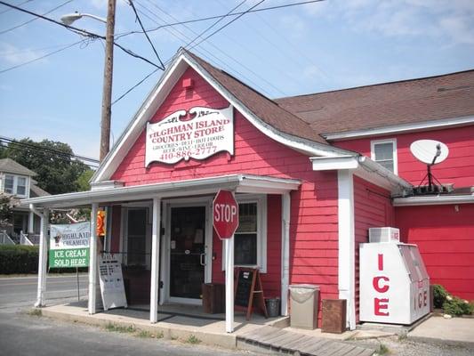 Awesome general store, even better ice cream