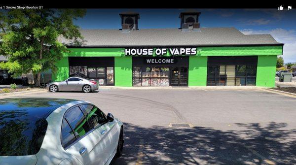 UTAH'S FAVORITE VAPE and SMOKE SHOP EXPERIENCE! We VALUE our Customers and Employees! We VALUE QUALITY! We REWARD LOYAL CUSTOMERS! 21+  ID!