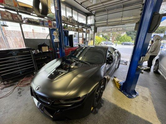 BMW i8 in for oil change and maintenance.