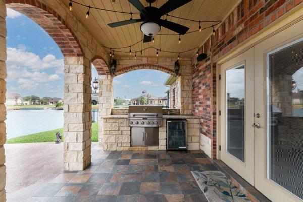 Luxury Listing: 14926 Lake Athens Ave of Calallen, TX listed & SOLD by Lindsey.