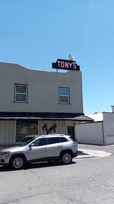 Tonys place