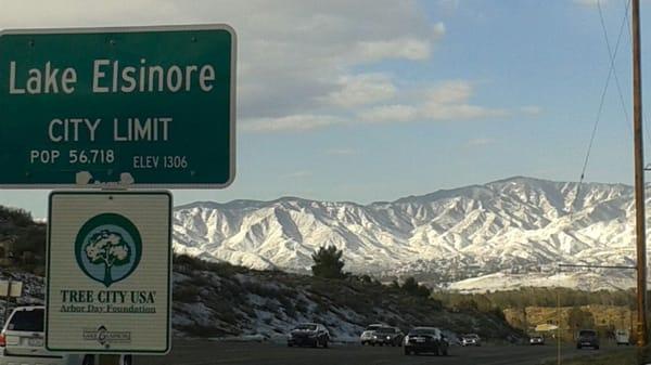 Snow in Lake Elsinore, CA 2014