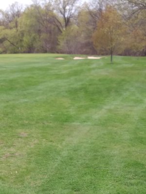 6th Hole Par 3 260 Yards Bunkers to the right.