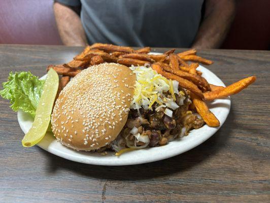 Chili cheese burger with Sweet Potato Fries