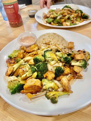 Chicken and shrimp in hibachi sauce with cabbage, zucchini, extra broccoli and yum yum to dip