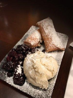 We received raspberry and cream cheese empanada with vanilla ice cream and berries for our dessert.