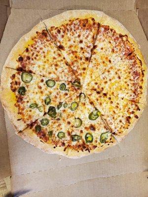 Very accommodating to have 3 slices of jalapeños.