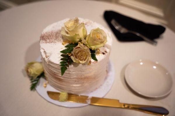 Wedding tiramisu cake