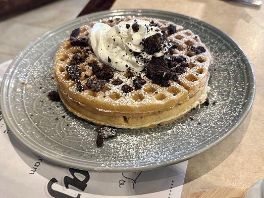 Cookies Cream Waffle