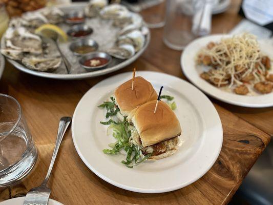 Crabcake sliders