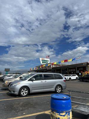 Storefront & Parking Lot