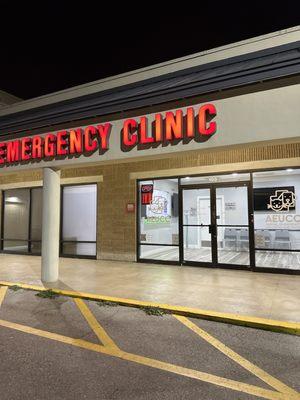 Animal Emergency and Urgent Care Center