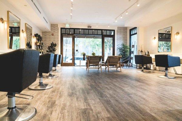 Salon 171 Mill Valley