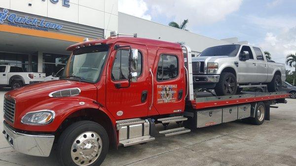 Broward county flat bed towing service | Fort lauderdale Wrecker service 24 hour