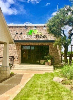 Come visit Fiddlin Frogs for 7100 square feet full of ladies apparel, one-of-a-kind home furnishings, art, lighting, rugs and bedding.