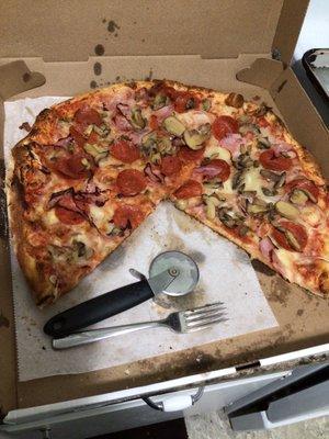 12/09/20 - pepperoni, ham, onions, and mushrooms. 16 inch pizza and price $22.00