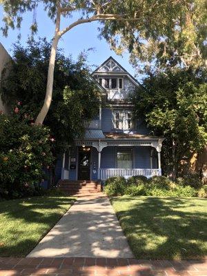 Beautiful Pasadena Victorian home! 97 W Bellevue Dr, Pasadena, CA 91105 where Dr. Stuart Shipko, amongst others, practices.