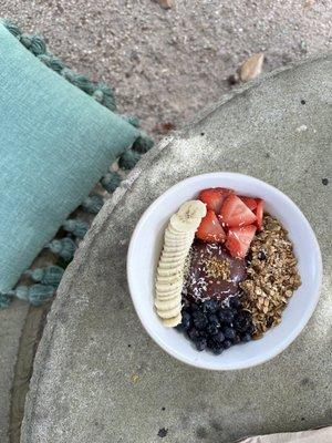 Acai bowl