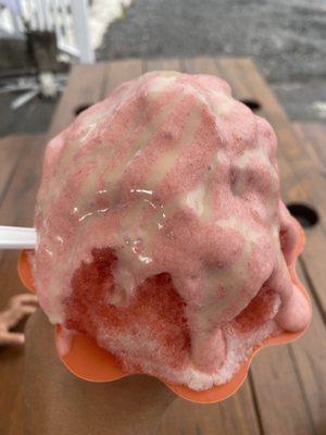 Strawberry shave ice with condensed milk