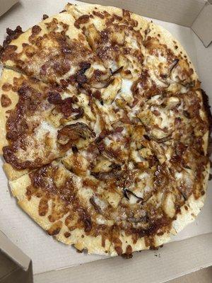 BBQ chicken pizza