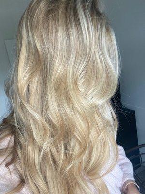 Blonde balayage