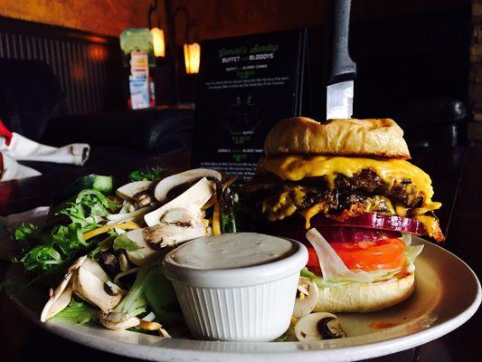 The big boy burger includes 2 1/3lb patties, an egg, pickles, bacon, tomato, onion, lettuce and cheese