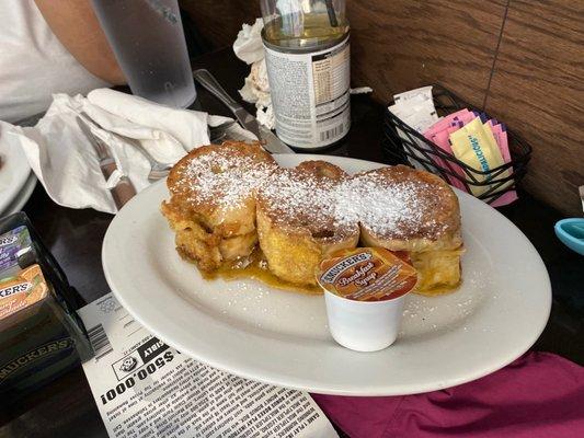 Peanut butter and Jelly stuffed French toast