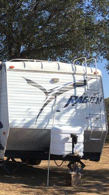 You can see the original plastic front end cap at the top of the trailer.