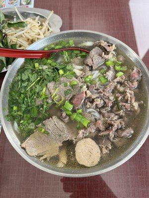 Combination beef pho