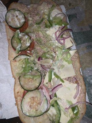 Tuna footlong.. barely any tuna.. feels like I ordered a veggie sandwich