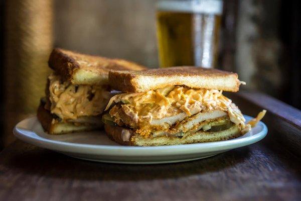 Fried chicken sandwich with spicy slaw & Valentina aioli