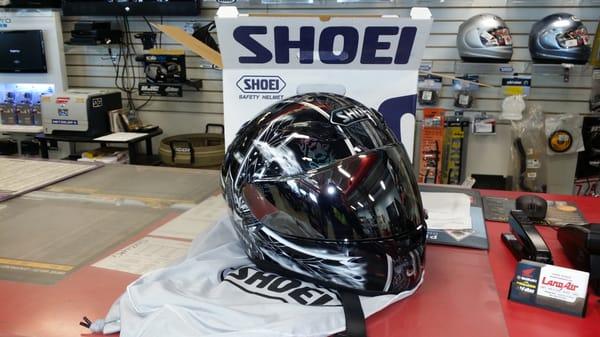 landair helped pick this nice shoe helmet for me