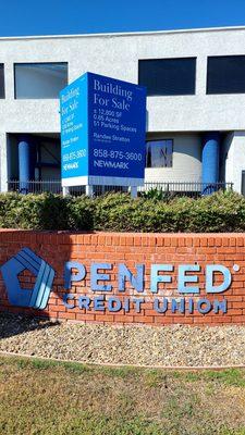 D' PenFed Credit Union looks semi -abandoned but its live & open!! Penfed SD CA Th 10-31-24 halloween