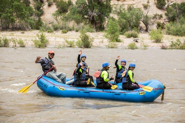 Bring your family and friends and raft the Green river.