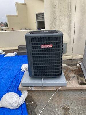 HEAT PUMP INSTALLATION