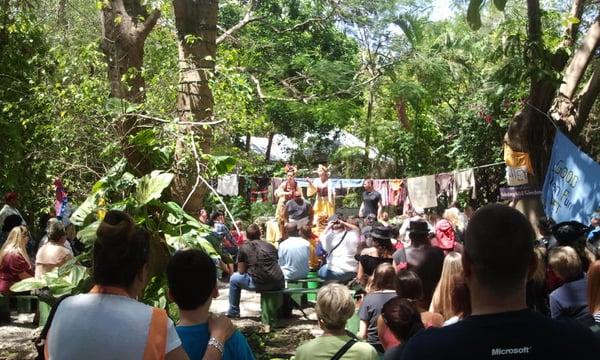 Washing Well Wenches. An interactive crowd skit.