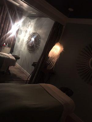 Large couples room, heated massage tables